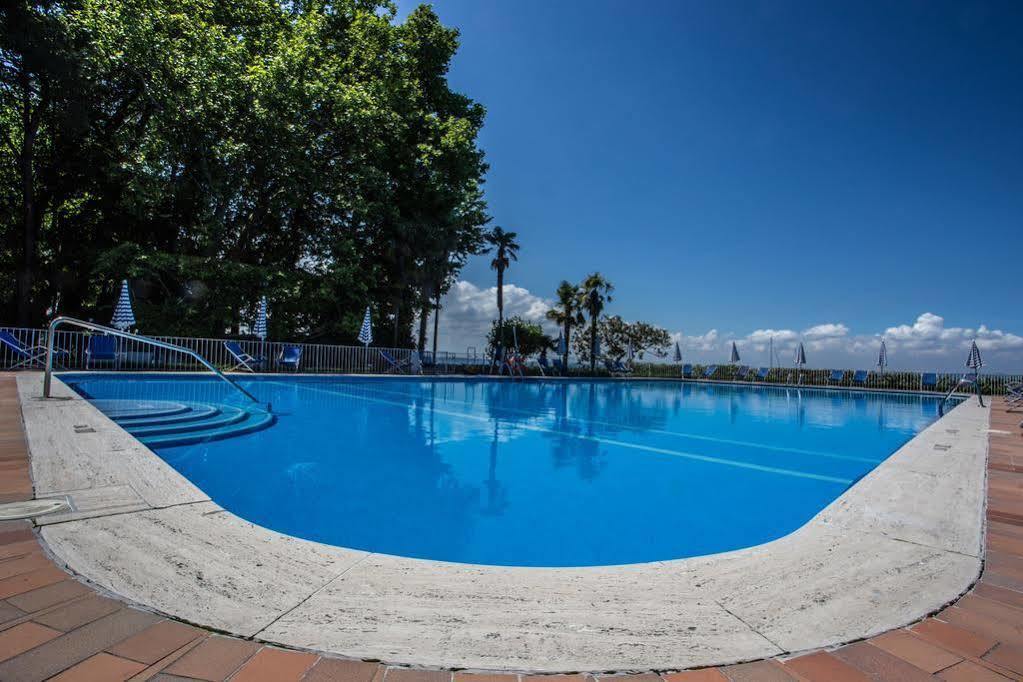 Hotel Vela D'Oro Dependence Μπαρντολίνο Εξωτερικό φωτογραφία